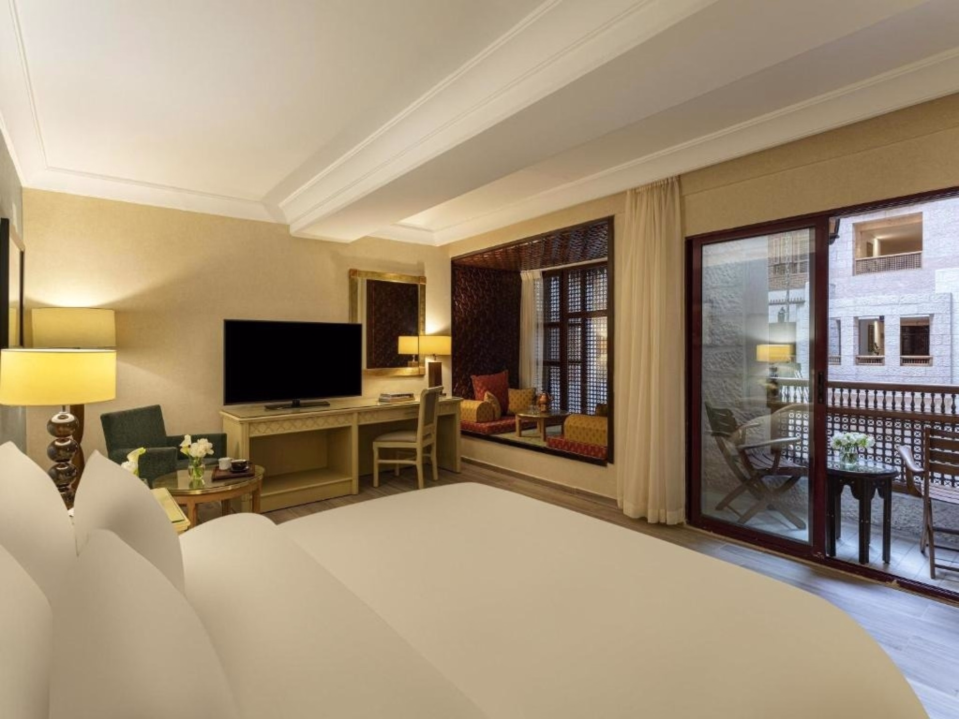 🏨 Hôtel 5* - Jours 4 à 6