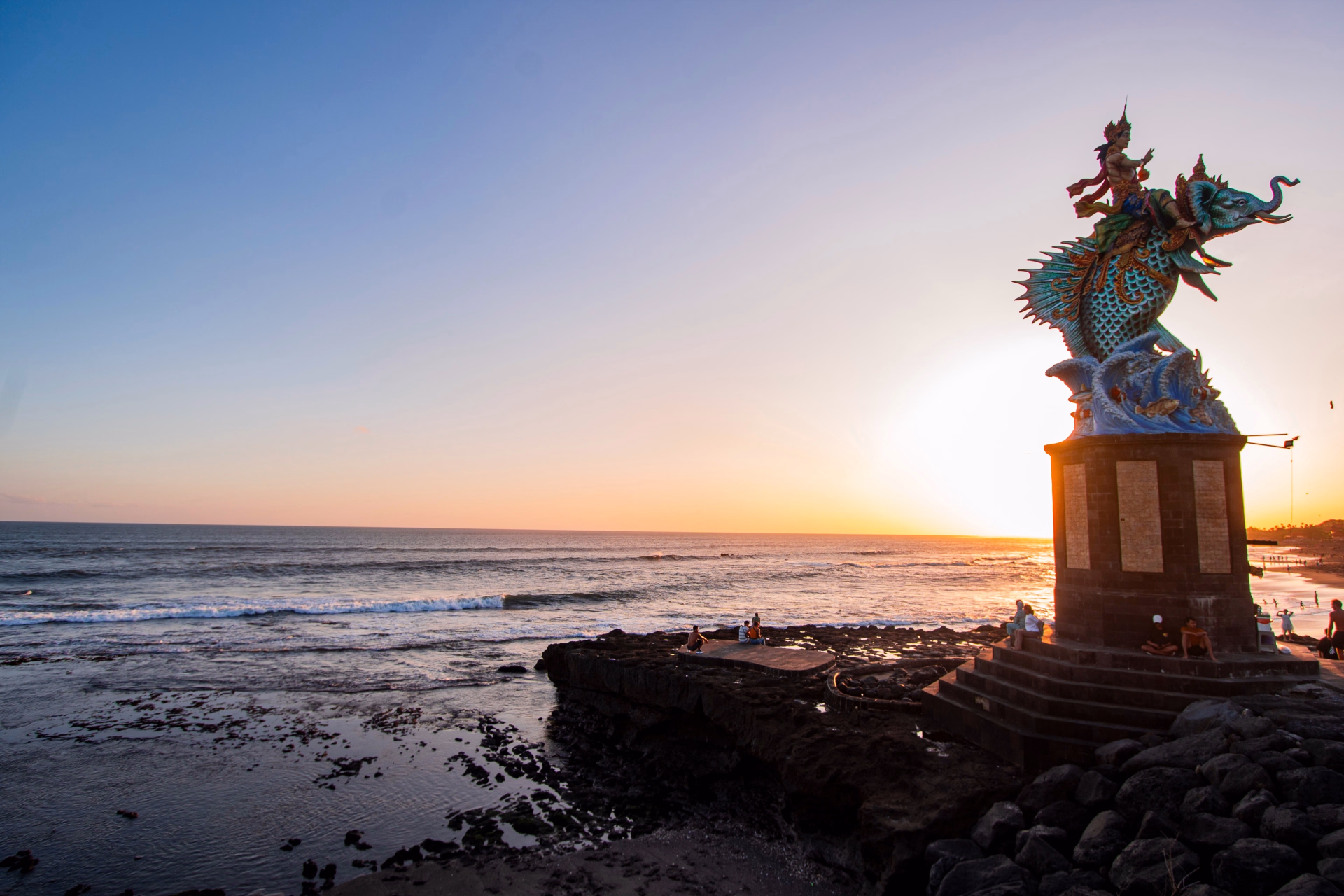 Initiation surf et yoga : 8 jours tout compris à Bali