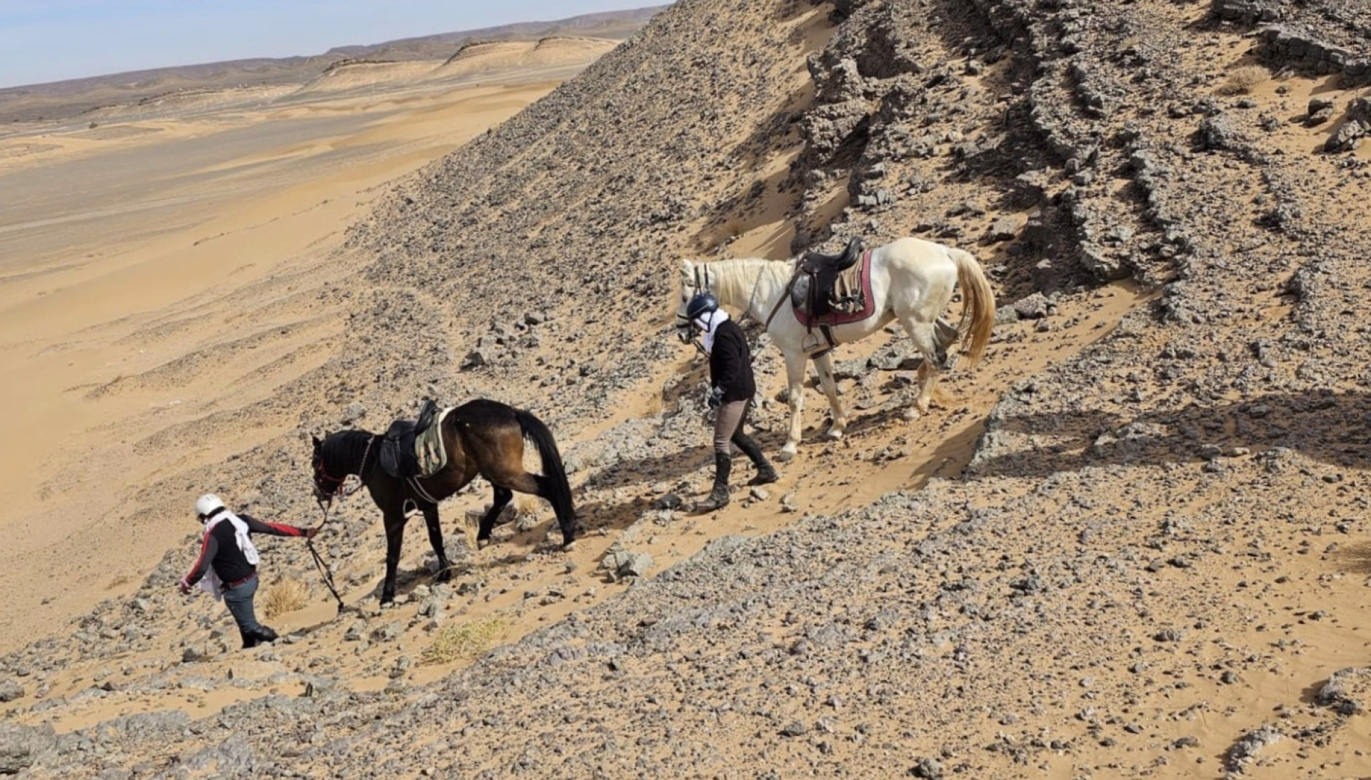 Expédition à cheval aux Portes du Sahara
