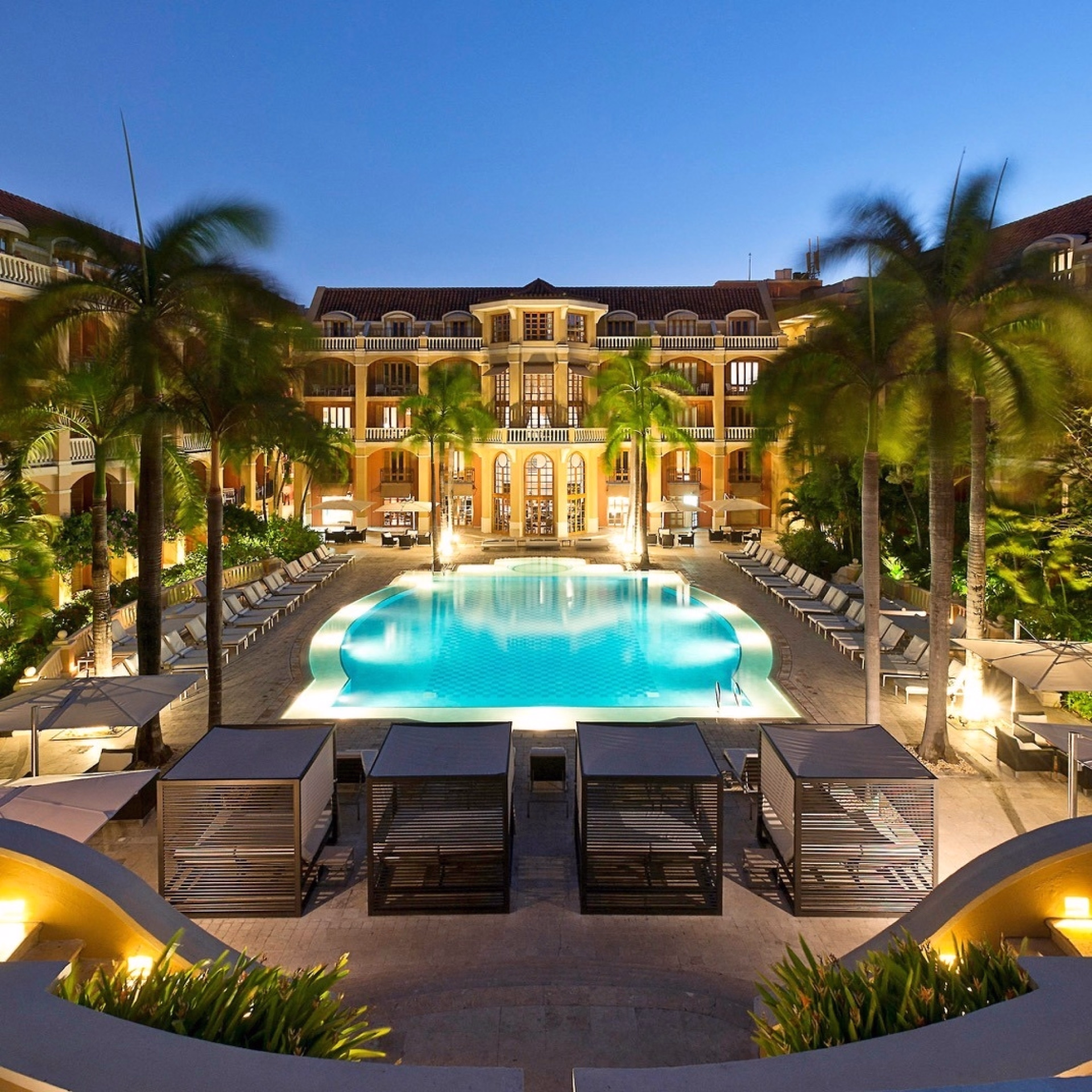 🏨 Hôtel 5* - Jours 6 à 7