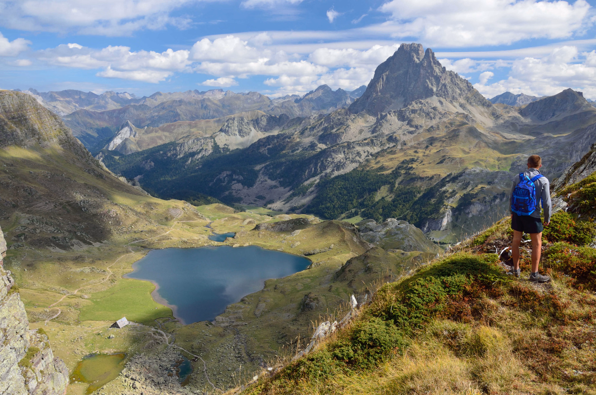 Retrouvez nos séjours sportifs dans la Vallée d'Ossau pour vos prochaines vacances