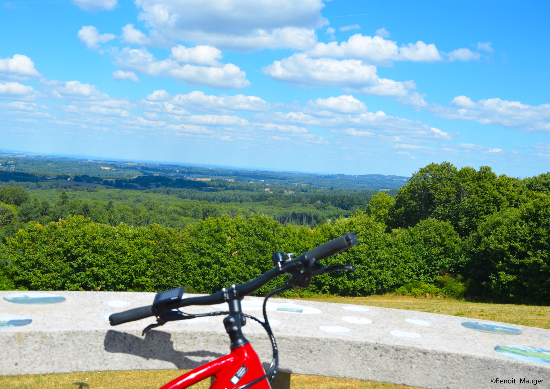 Randonnée et découvertes au cœur du Parc naturel du Limousin