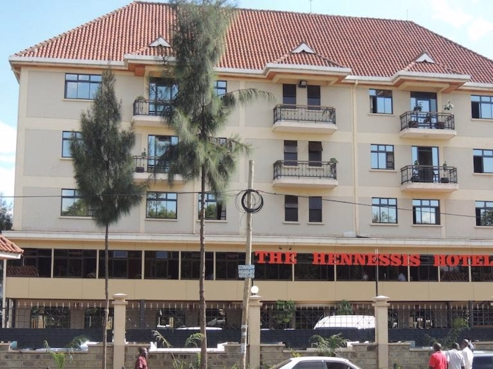 🏨 Hôtel 3* - Jour 1