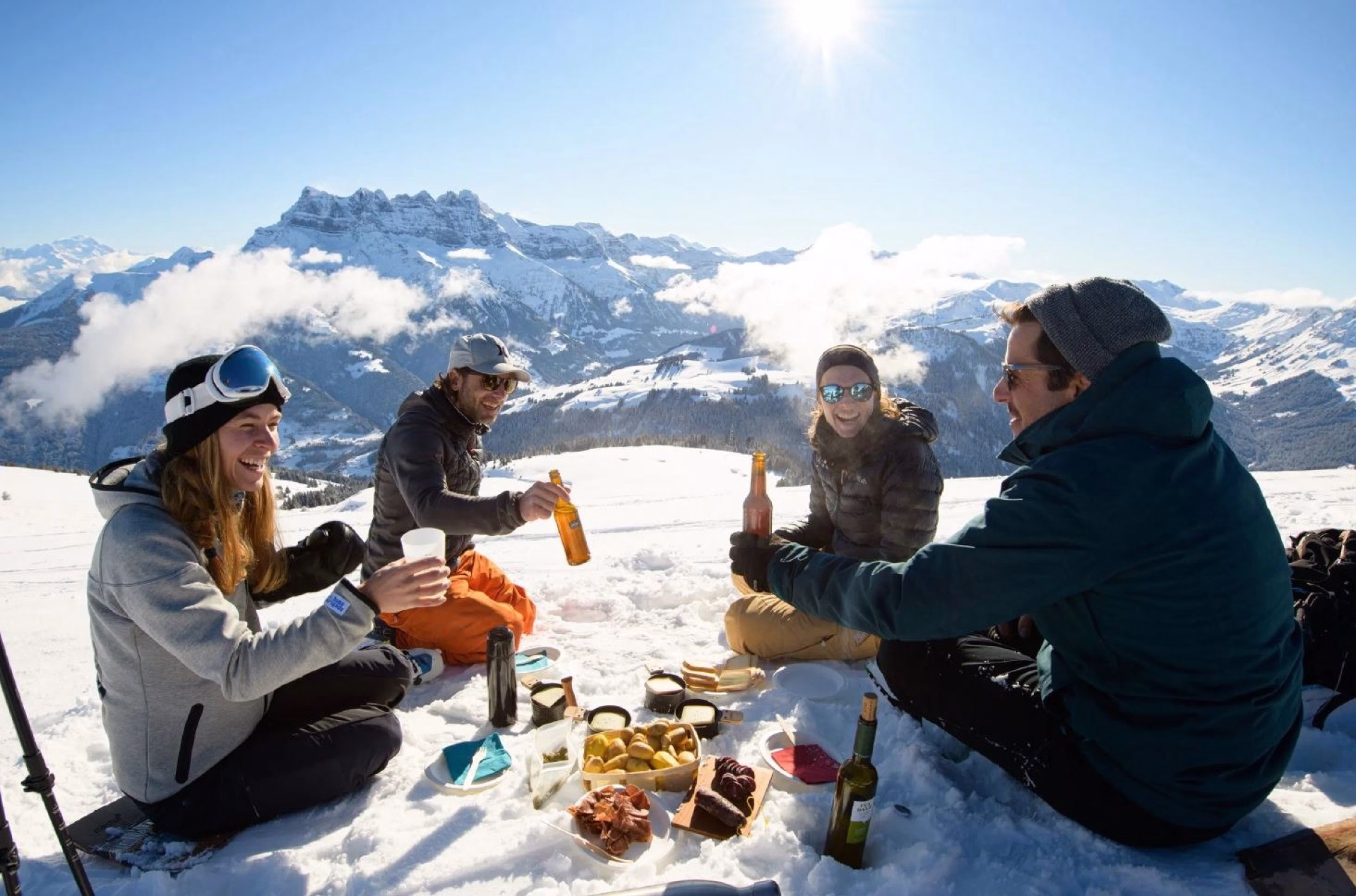 4 jours en rando-raquettes et spécialités gourmandes en Valais