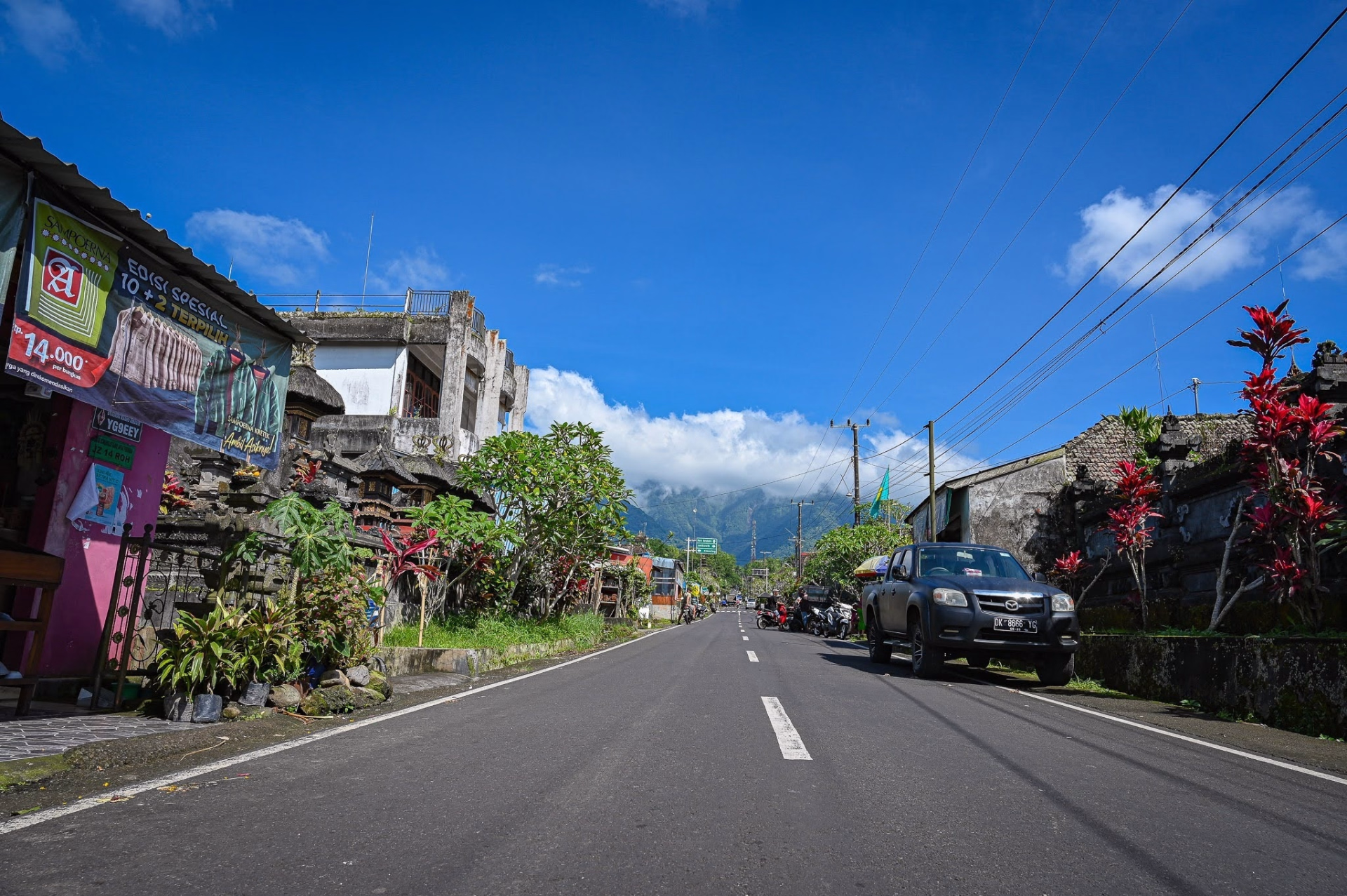 La grande traversée de Bali à VTT : volcans, rizières et plages