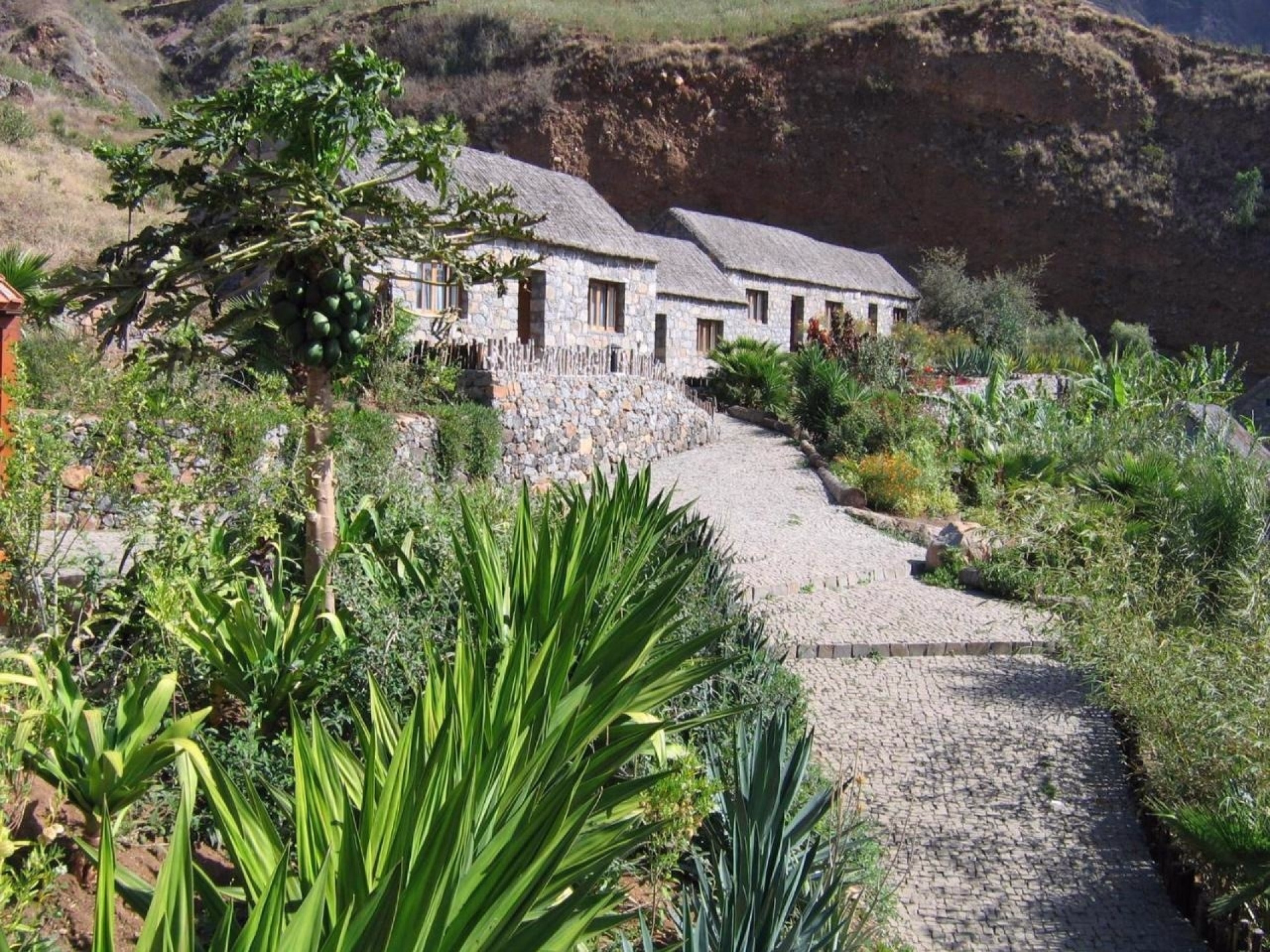 🏨 Hôtel 3* - Jours 2 à 4