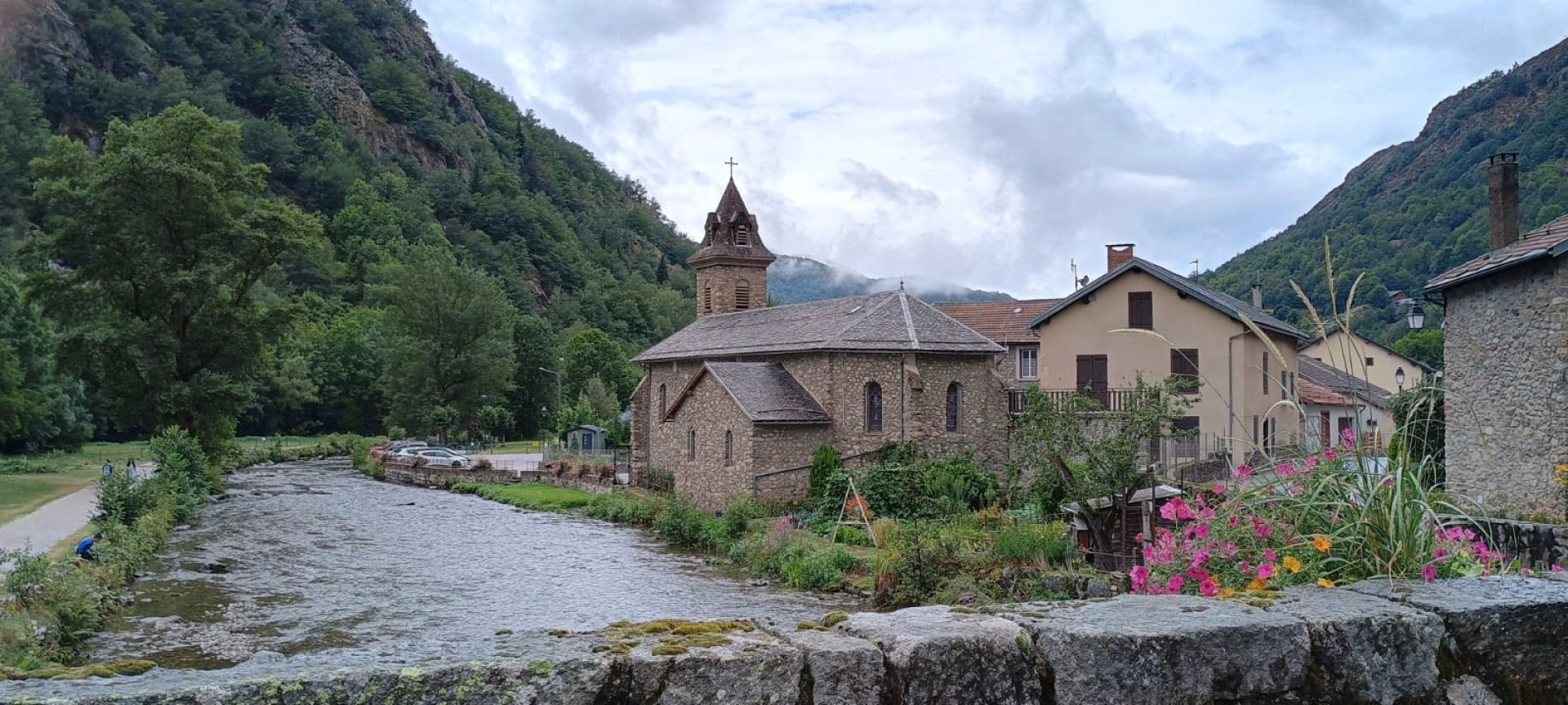 Photo randonnée dans les Pyrénées
