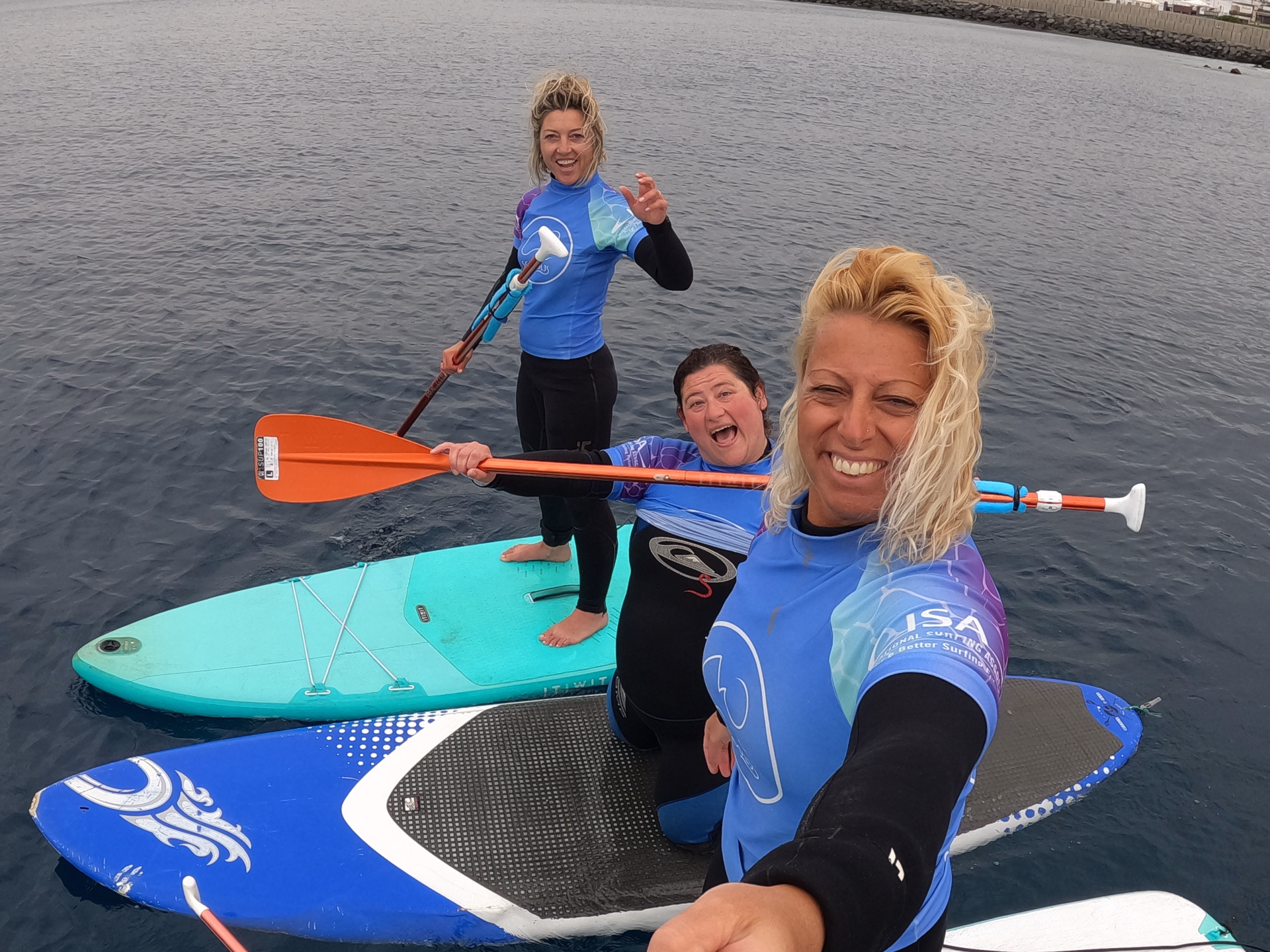 Retraite océan et bien-être : surf, paddle et yoga à Lanzarote
