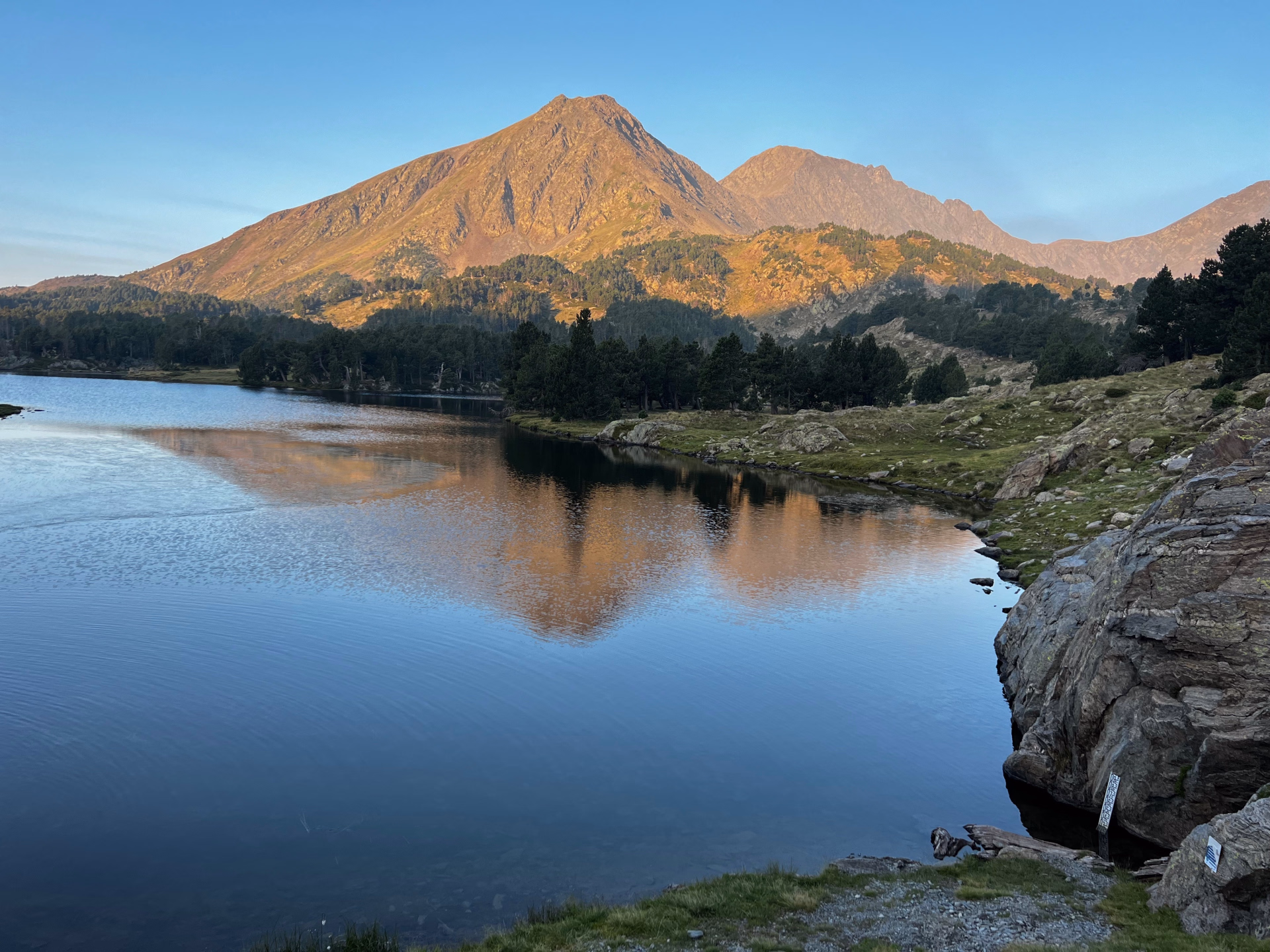 La randonnée à cheval des lacs de montagne
