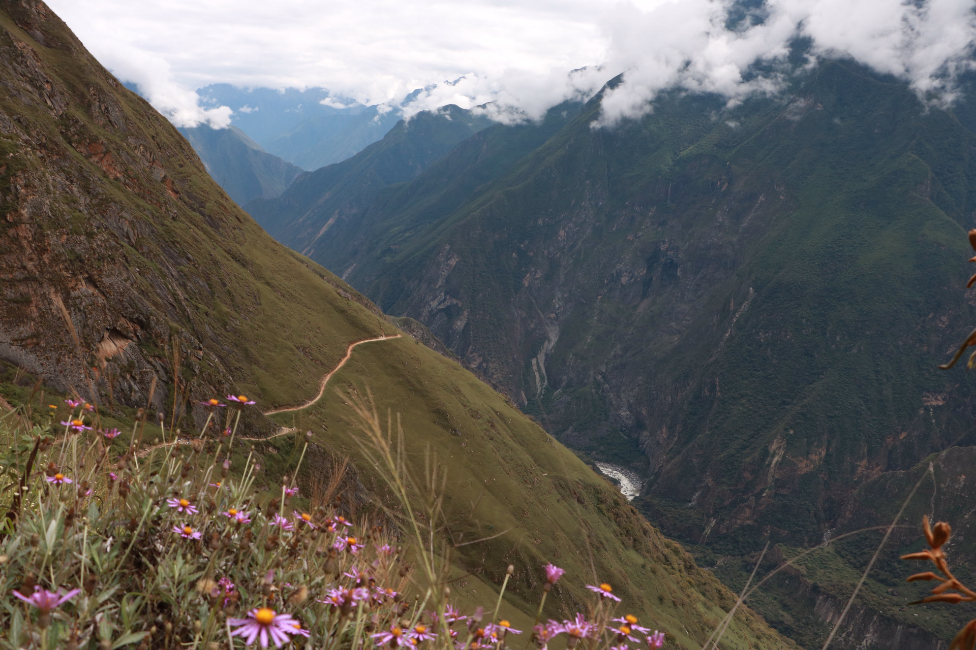 Trek d’altitude au cœur des Andes, de Choquequirao au Machu Picchu