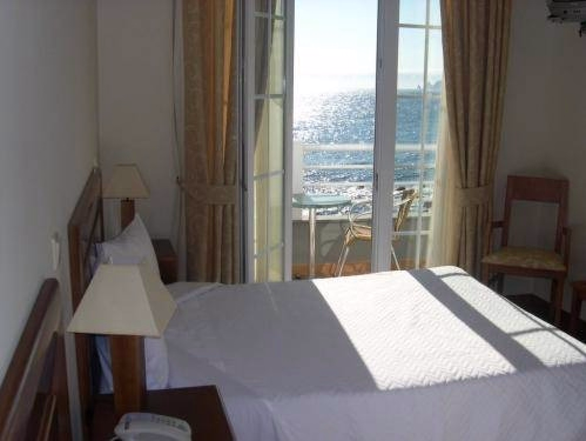 🏨 Hôtel 2* - Jour 3