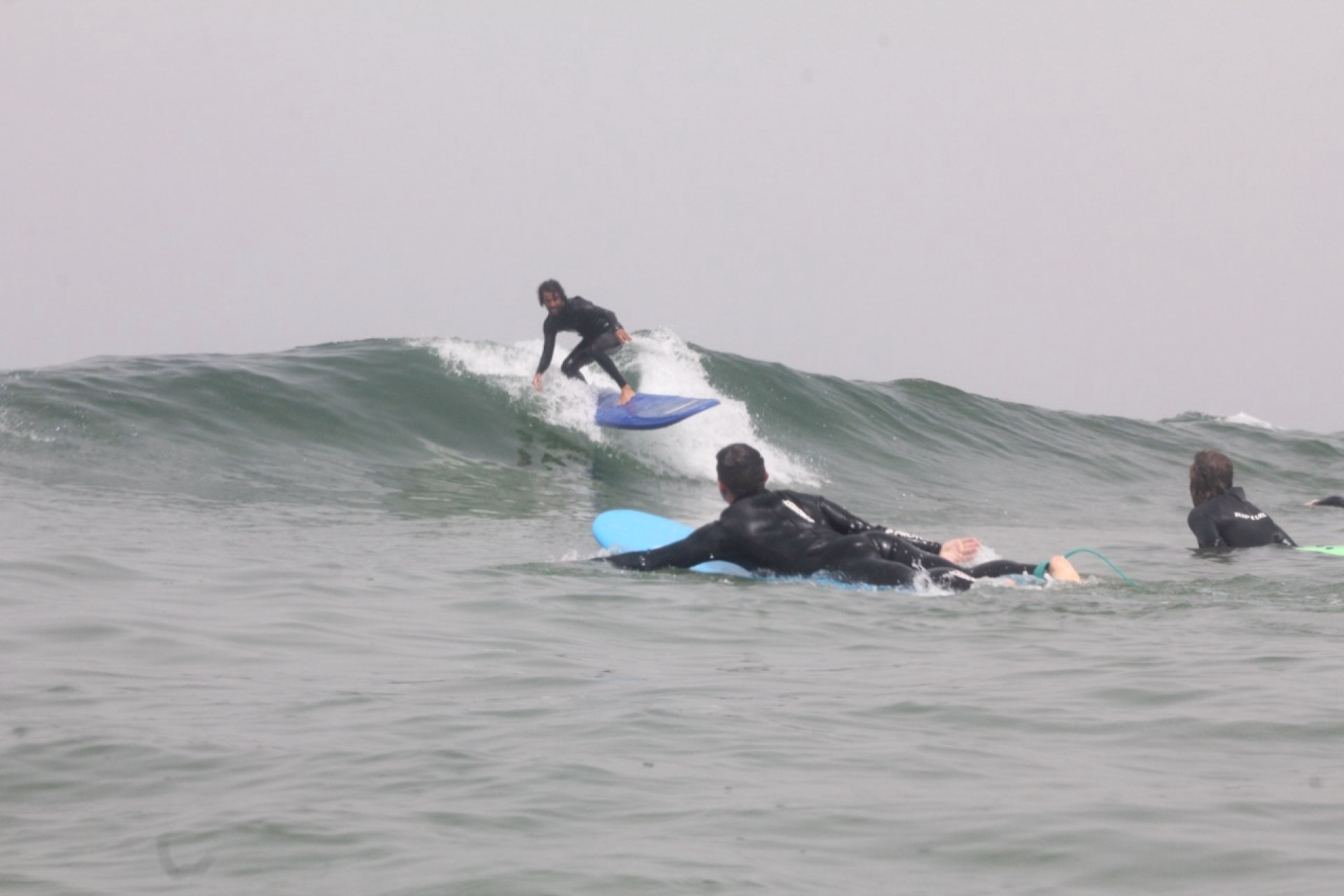Coaching de surf confirmé à Tamraght avec guides locaux