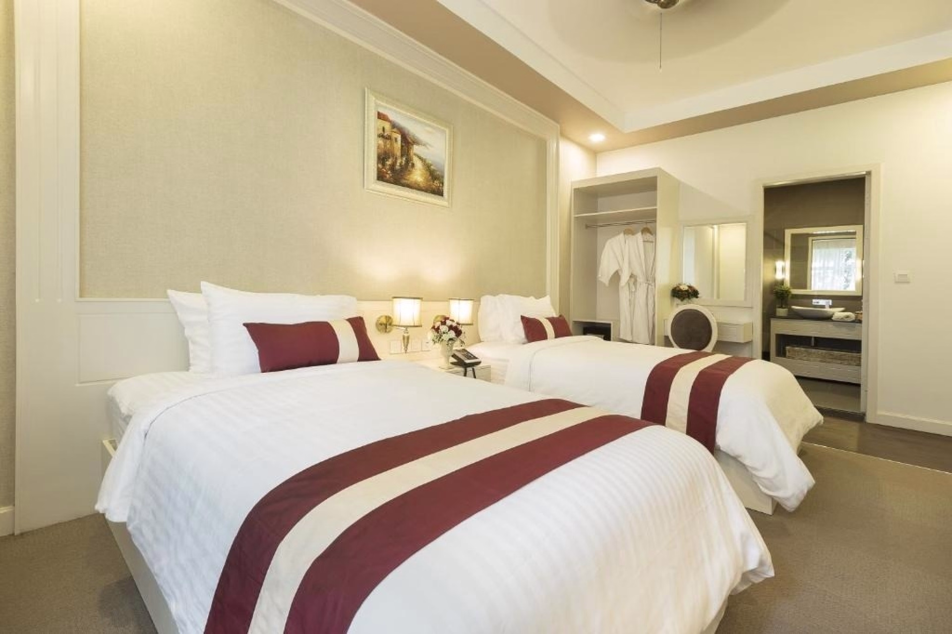 🏨 Hôtel 3* - Jours 1 à 2