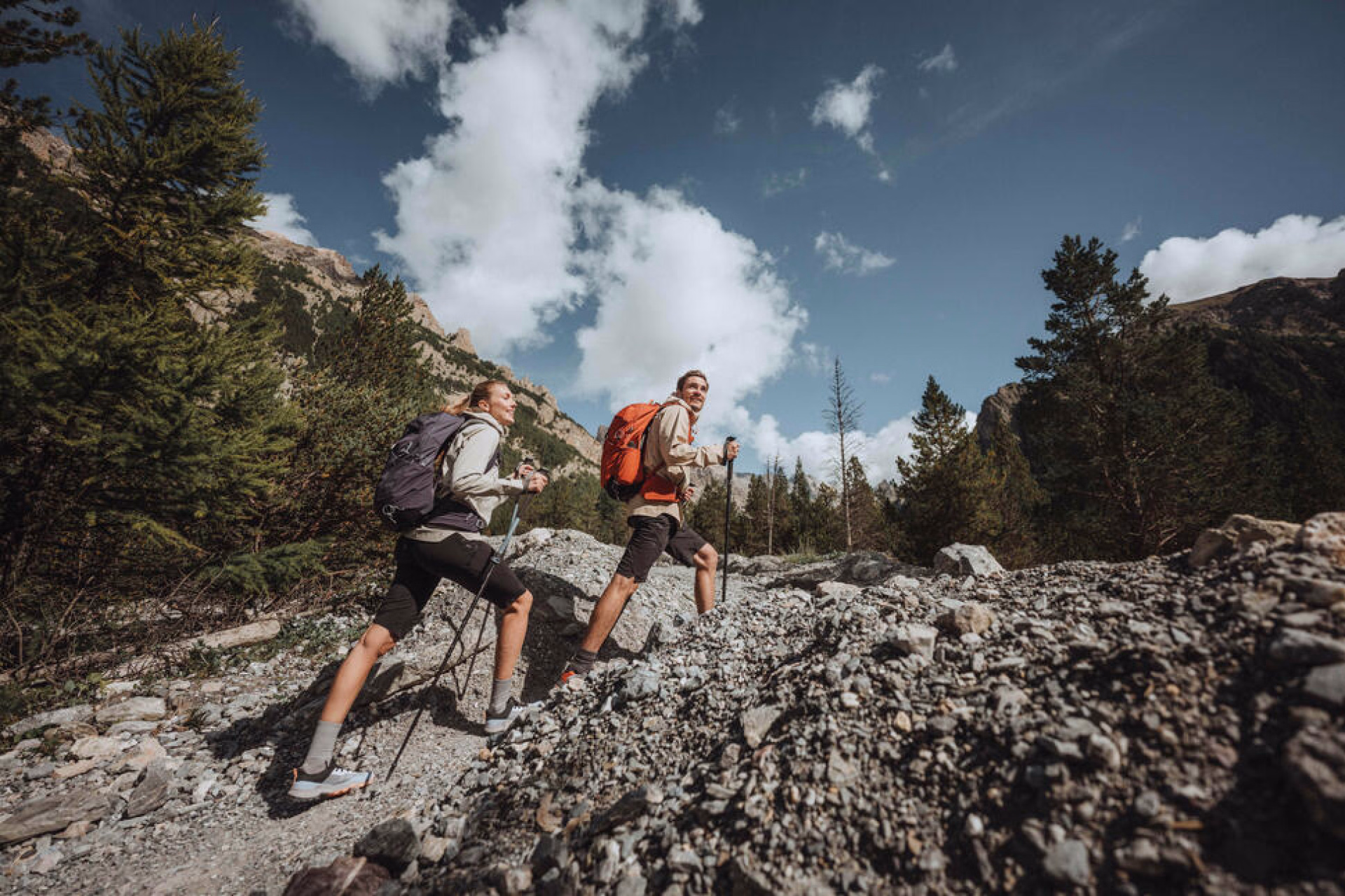 Photo randonnée dans les Alpes