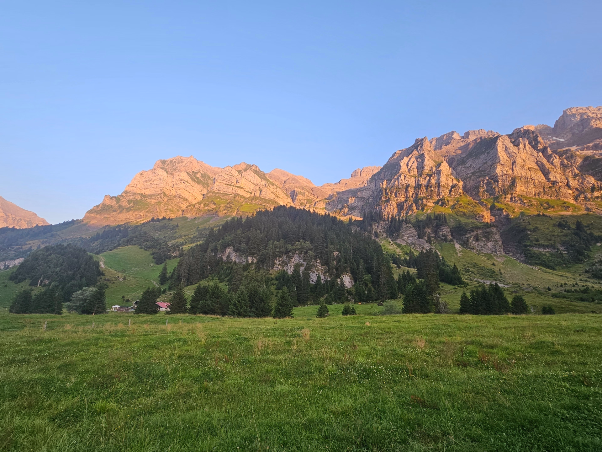 Escapade trail en liberté face aux Dents du Midi