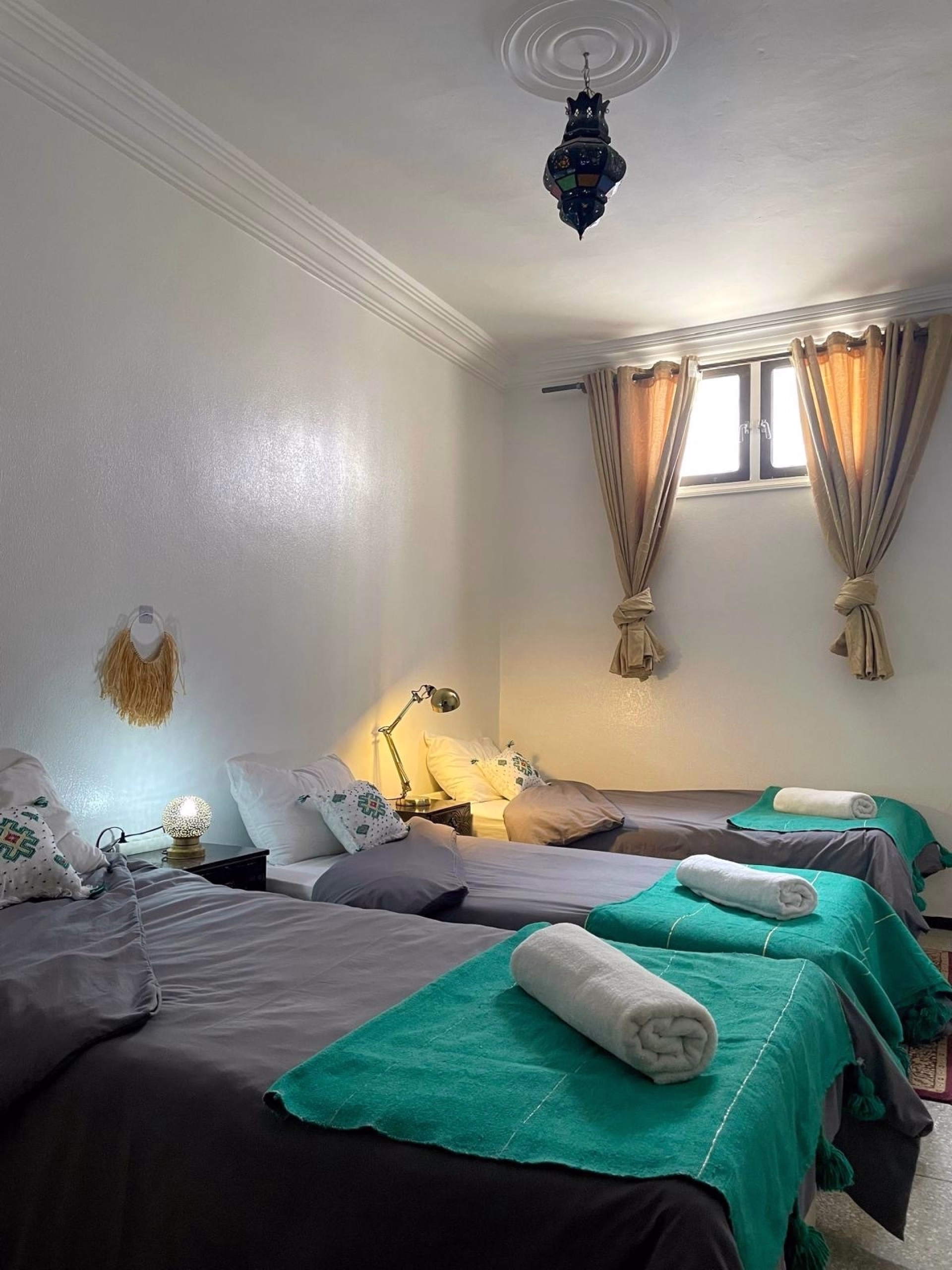 🏠 Auberge - Jours 1 à 4
