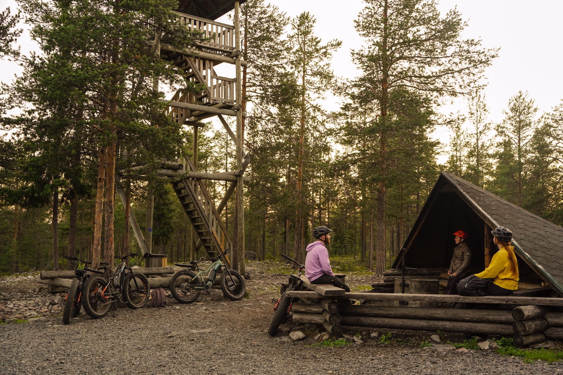 Aventure à vélo électrique à travers la Laponie : de Rovaniemi à Ylläs