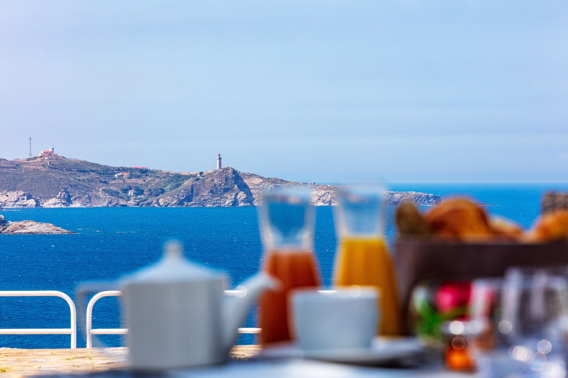 🏩 Hôtel 3* - Jours 1 à 3