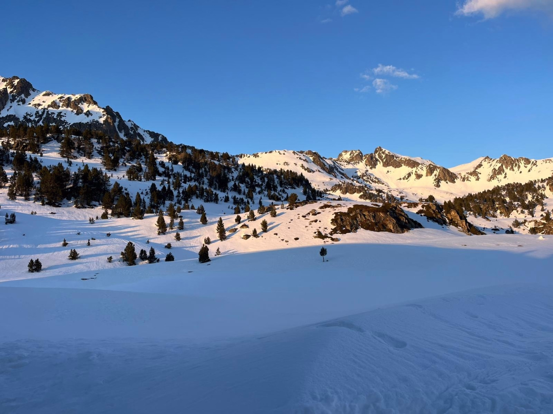 Ski de rando dans la réserve du Néouvielle