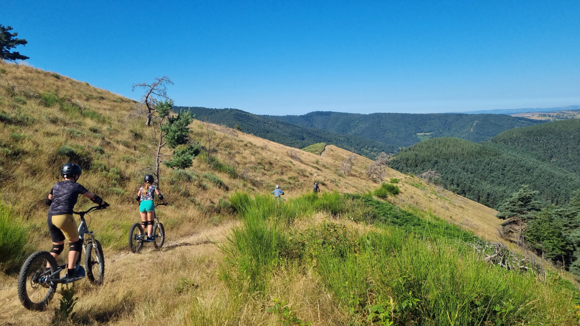 Photo séjour multiactivité dans le Massif Central