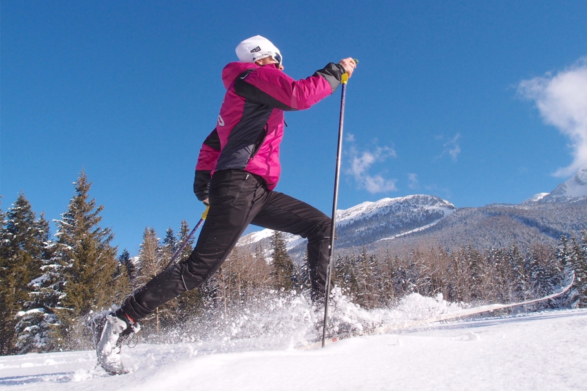 Initiation au ski de randonnée nordique dans le Vercors