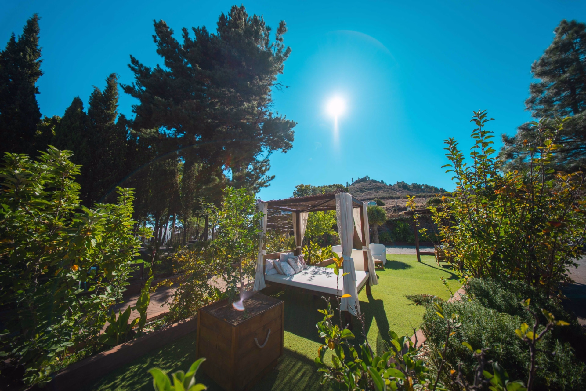 🏨 Hôtel 3* - Jours 4 à 5