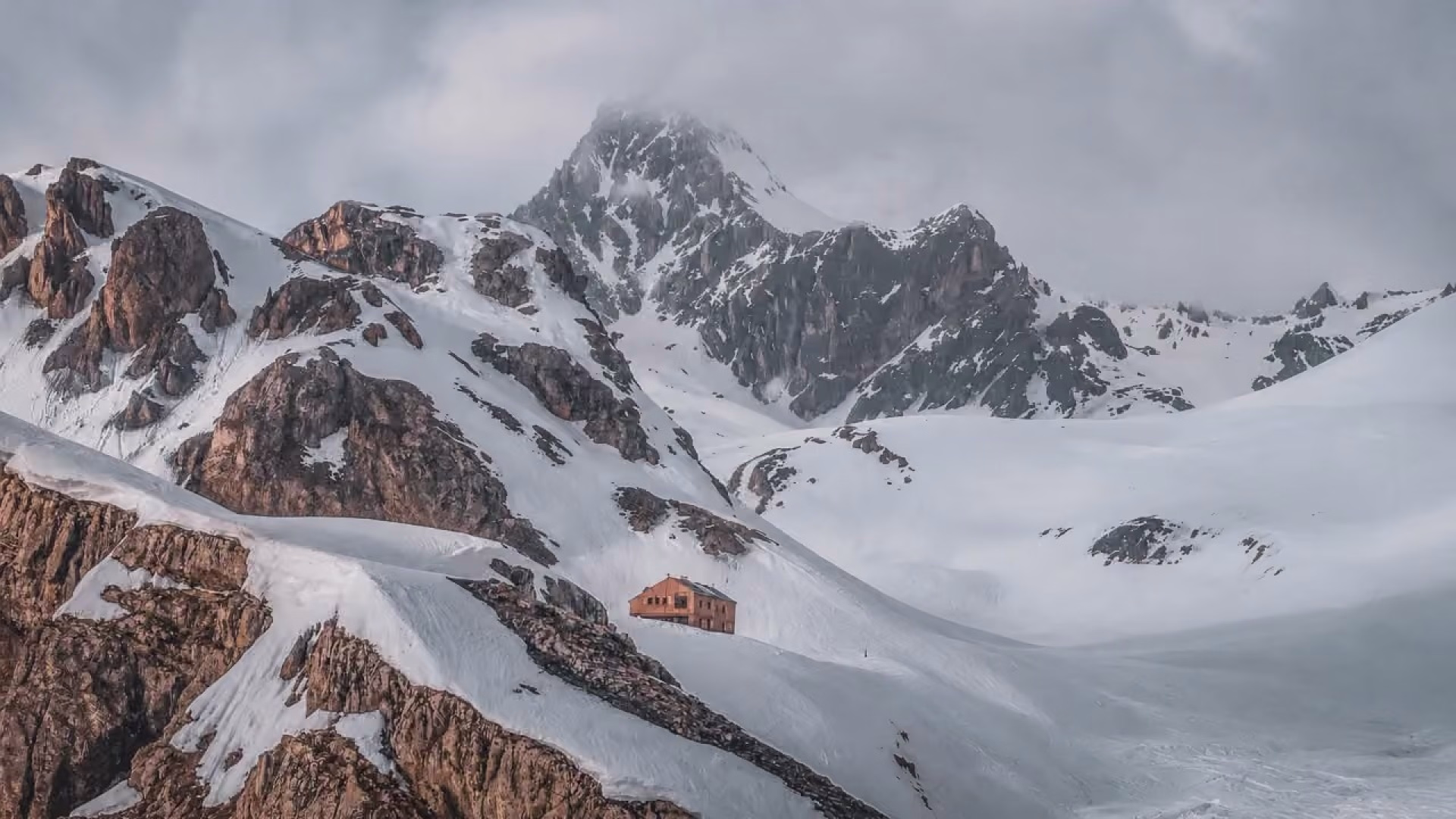 Nouvel An : Raquettes et Refuge dans les Hautes-Alpes