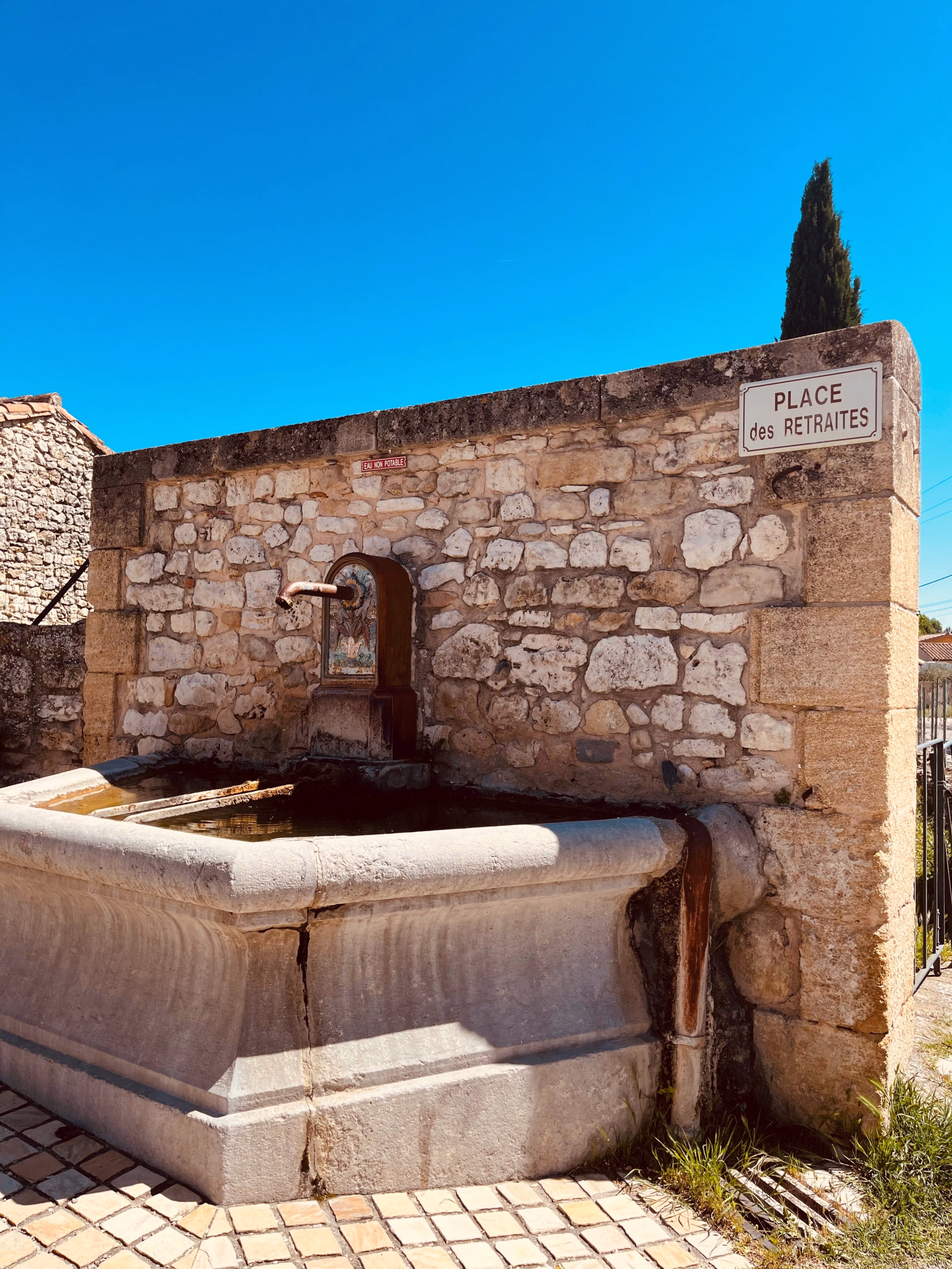 Yoga, Pilates, Rando et baignades : retraite 100% femmes à Uzès