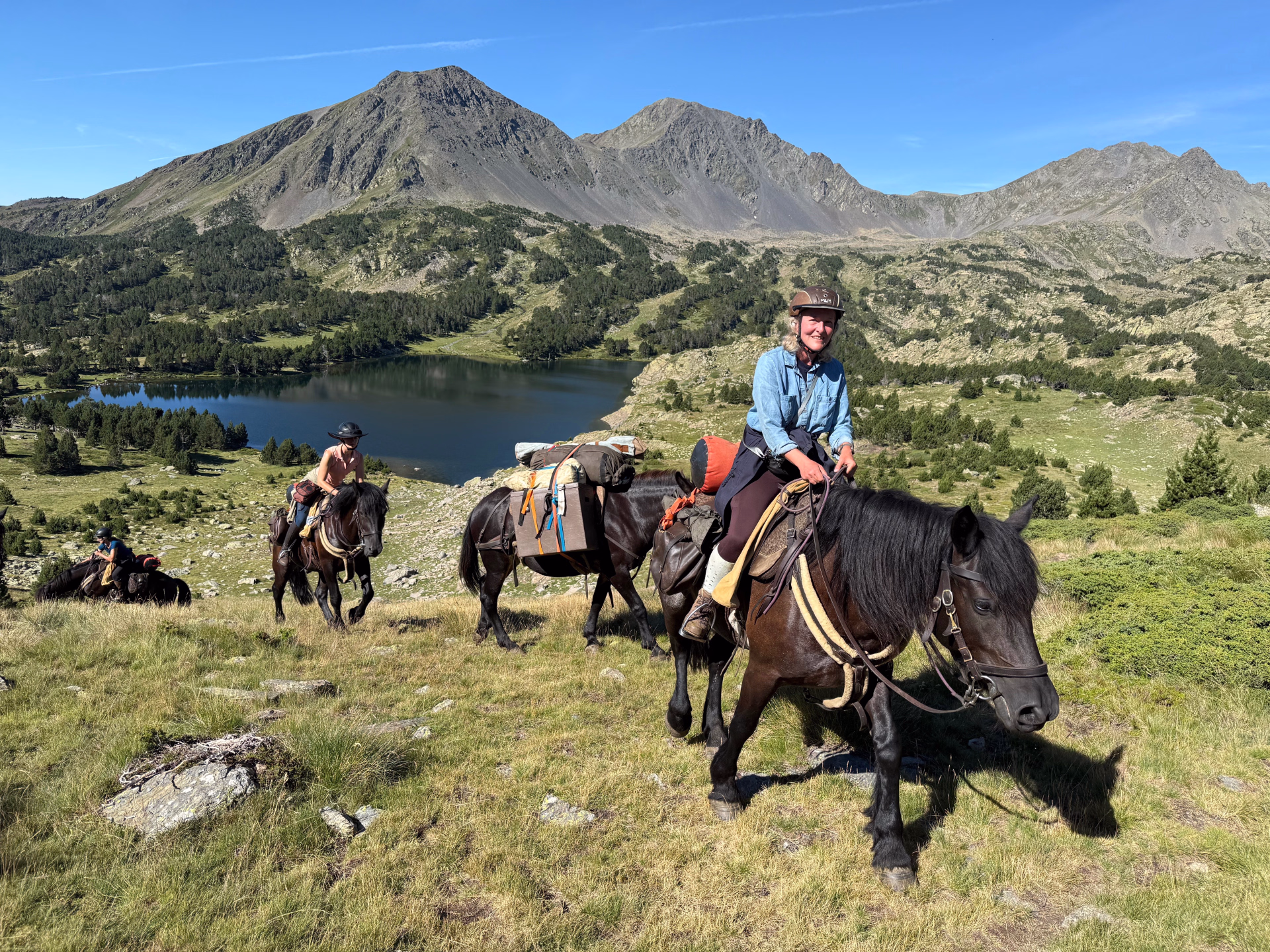 La randonnée à cheval des lacs de montagne