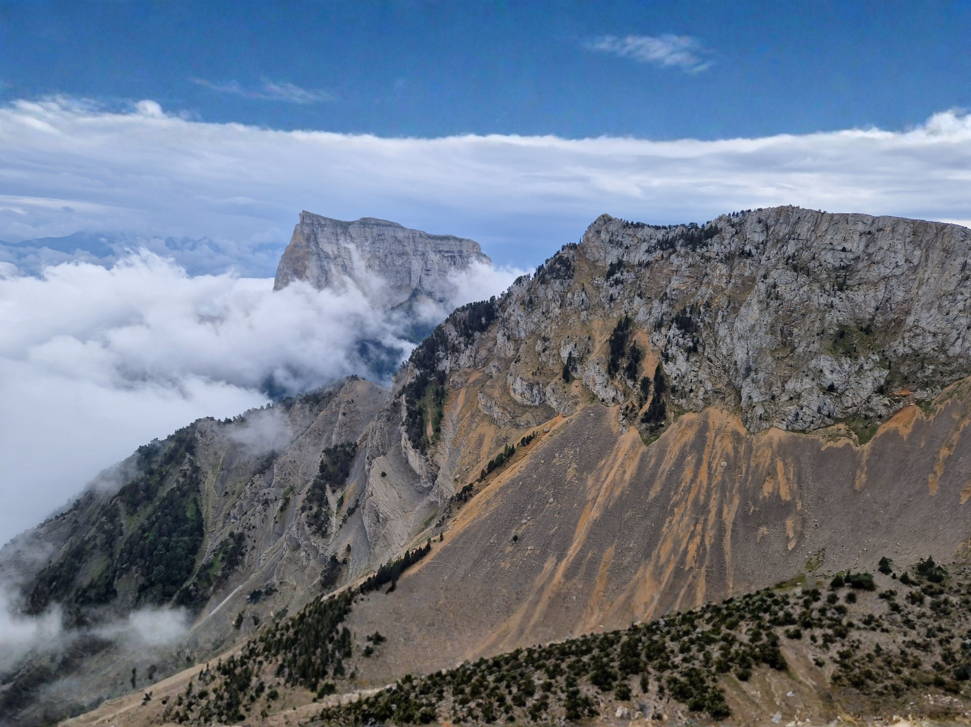 Randonnée équestre sur les hauts plateaux du Vercors