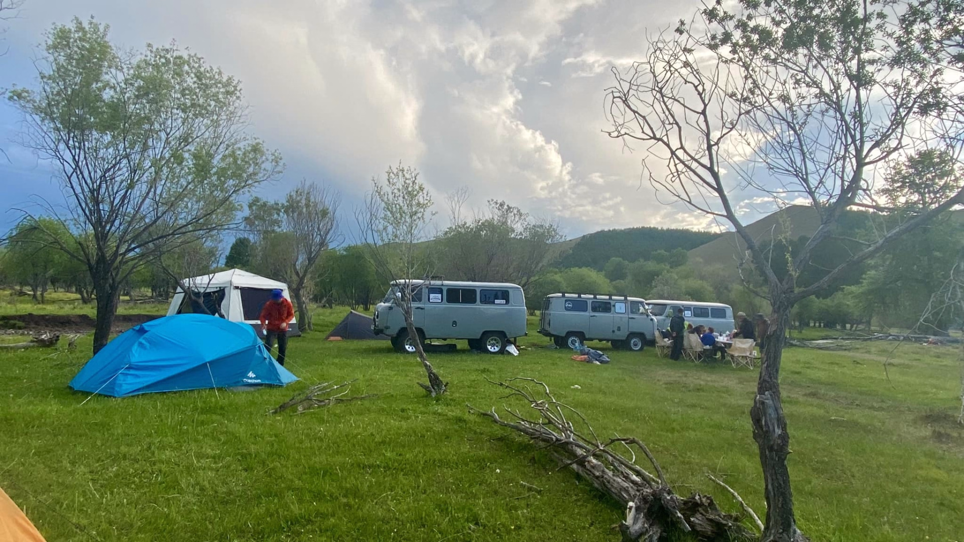 Randonnée équestre dans la vallée de l’Orkhon en Mongolie
