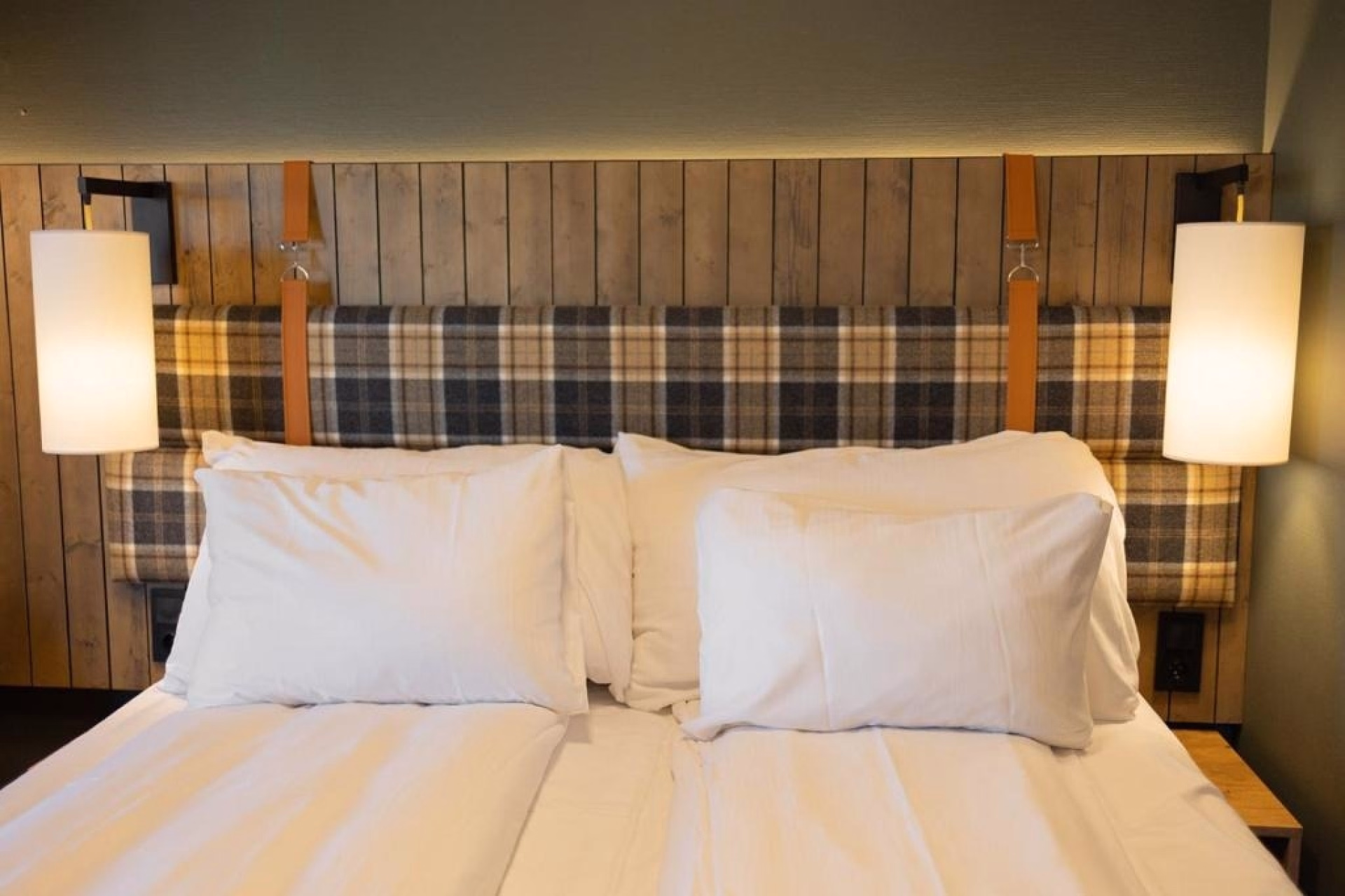 🏨 Hôtel 3* - Jours 7 à 8