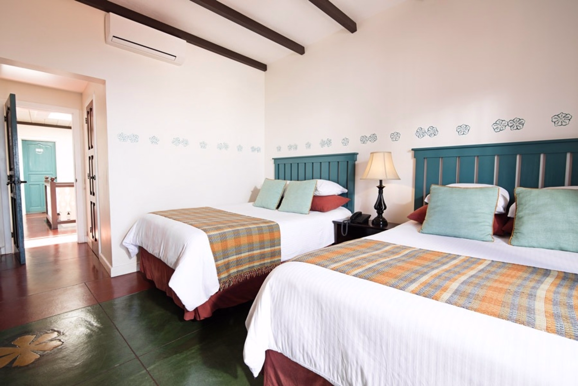 🏨 Hôtel 3* - Jours 9 à 11
