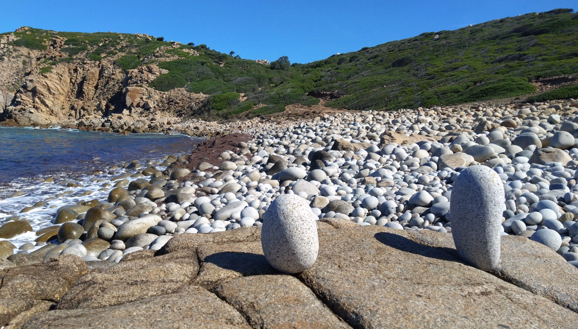 Randonnée en Sardaigne entre nuraghes et Costa Verde