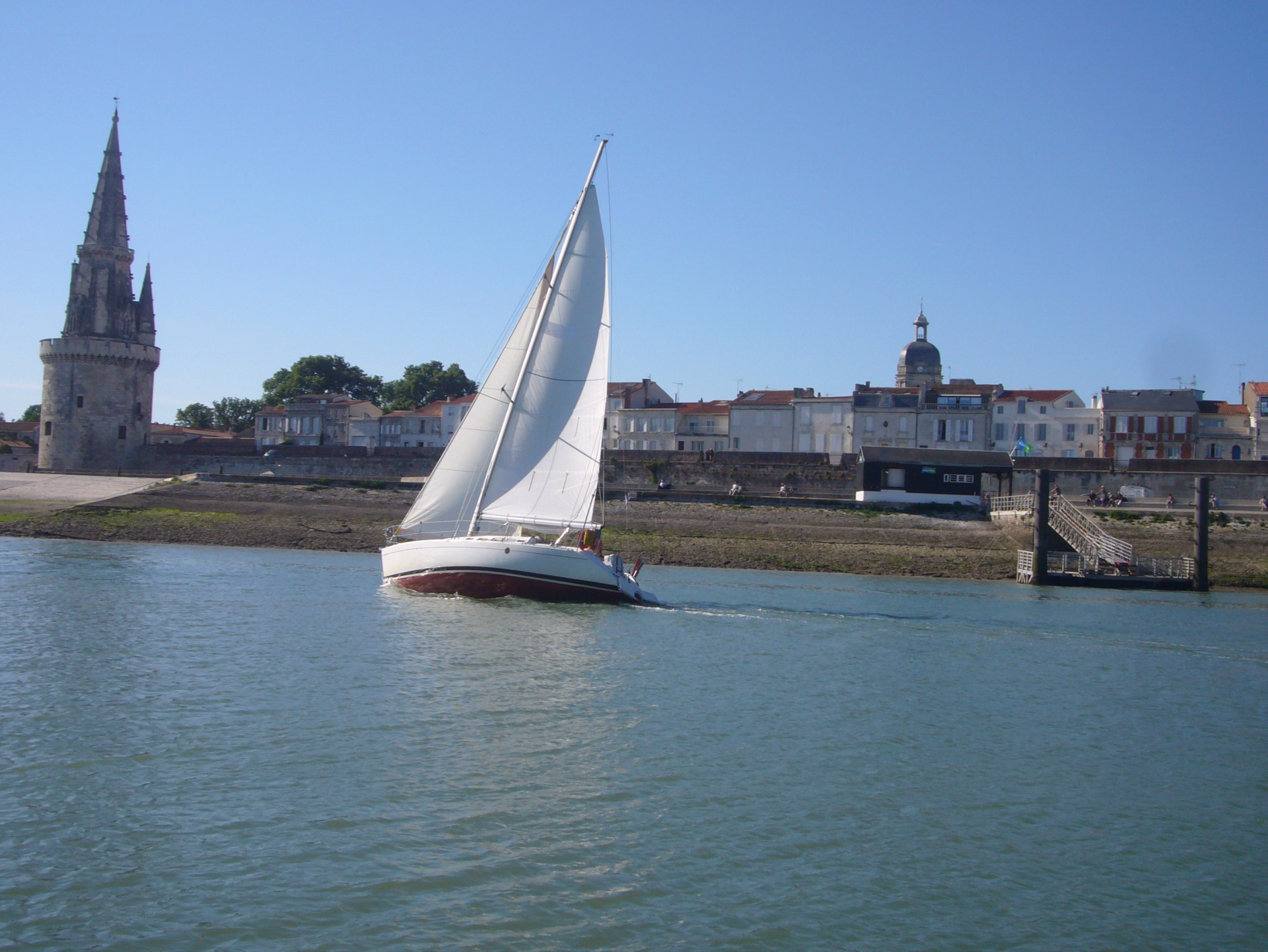 Stage de voile en Charente-Maritime et îles des Pertuis