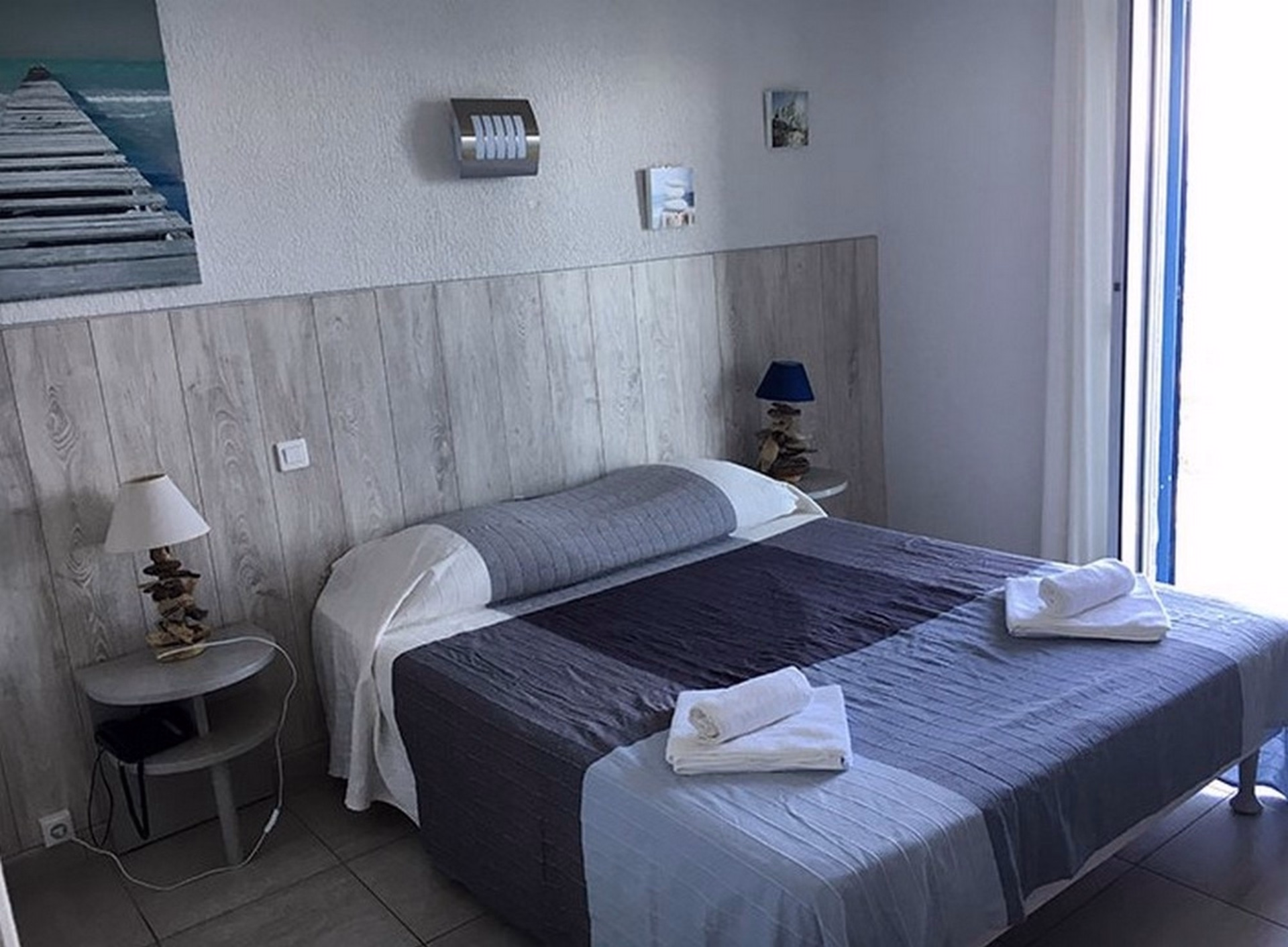 🏨 Hôtel 3* - Jours 1 à 4