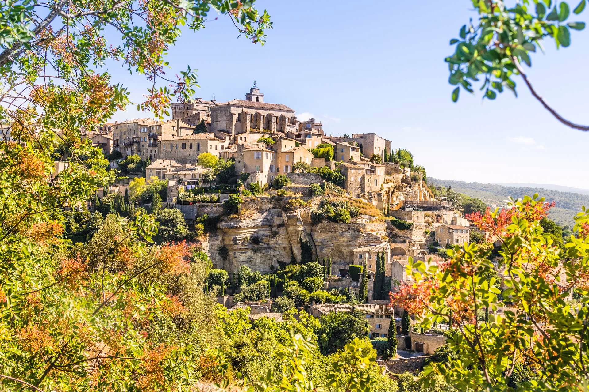 Découvrez tous nos voyages sportifs dans le Luberon pour vos prochaines vacances