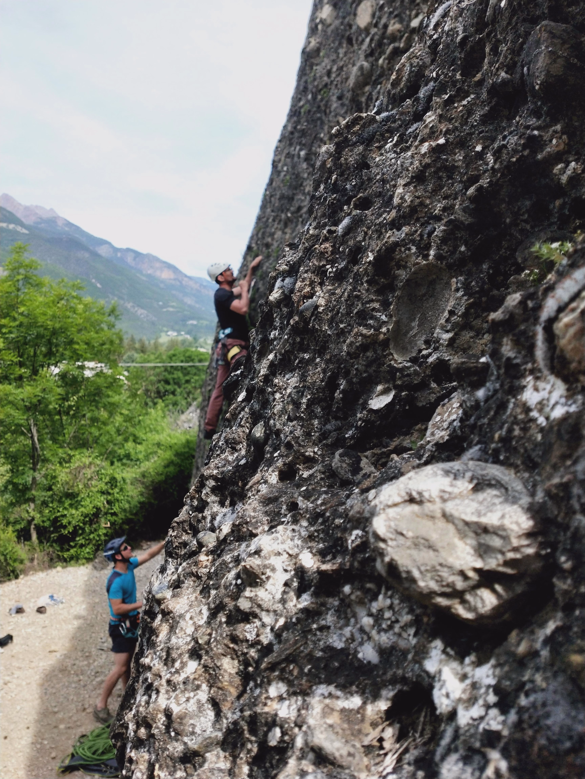 Camp de base Outdoor et multi-actvités au bord de la Durance