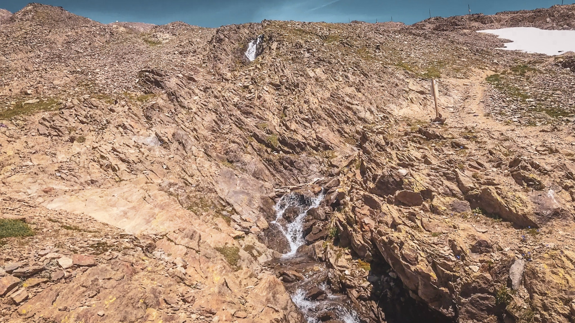 Traversée sauvage du plateau d’Emparis jusqu’au Pic du Mas de la Grave