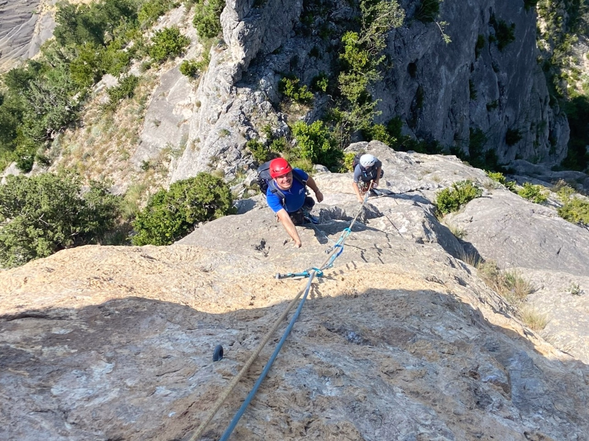 Escalade entre petites et grandes voies à Orpierre, Ubaye, Champsaur