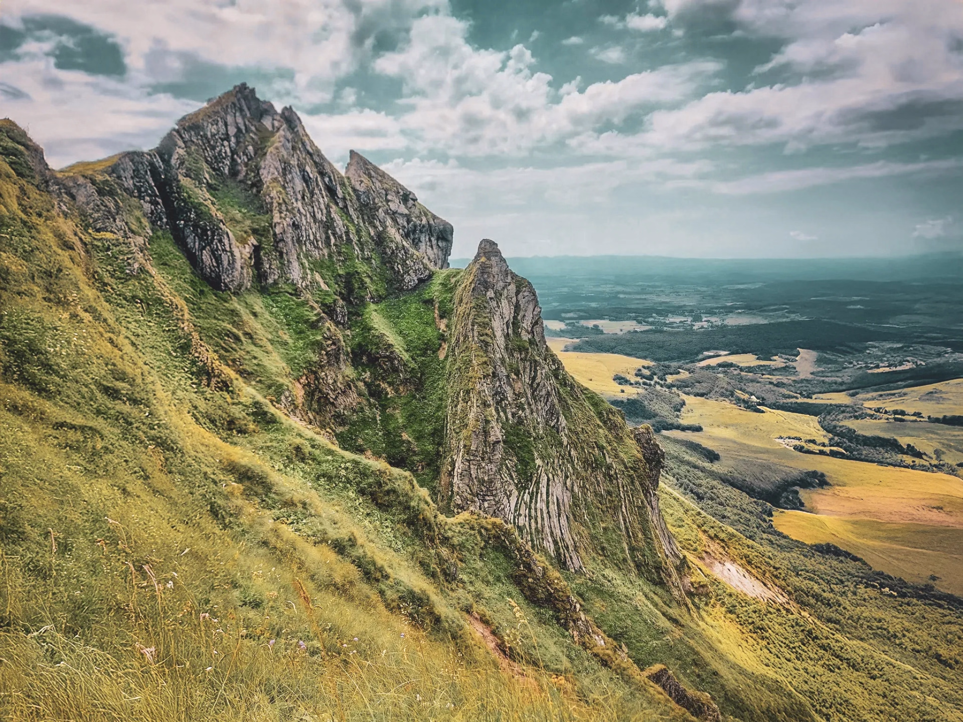 Traversée du massif volcanique d’Auvergne en trail