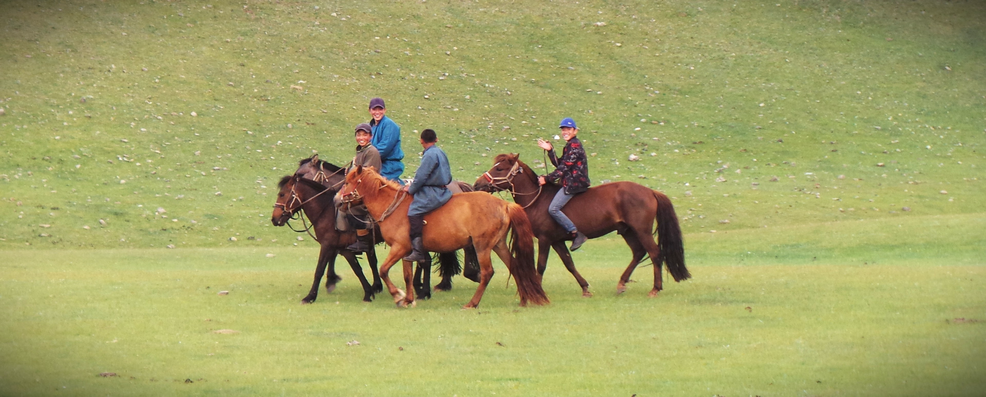 Randonnée à pied et à cheval nomade au cœur de la Mongolie