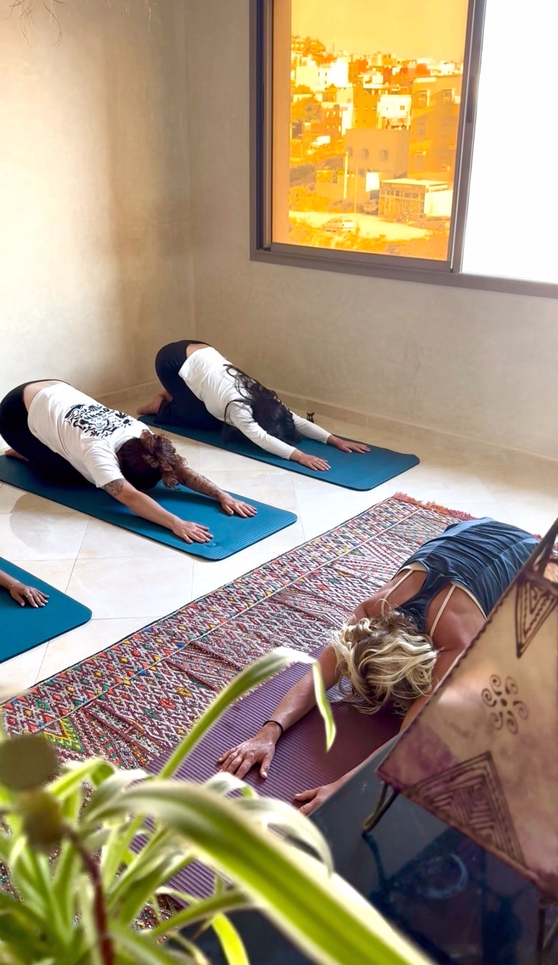 Séjour bien-être : Surf, Yoga & Massage à Taghazout - 4 jours
