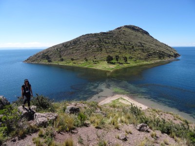 île du lac Titicaca, au large des côtes