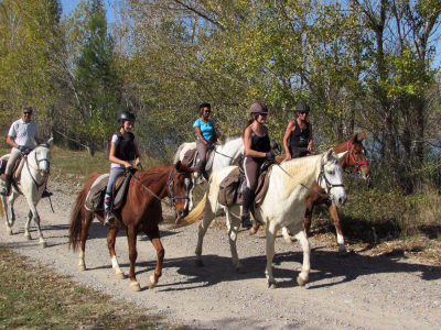 Nos randonnées à dos de cheval en Espagne
