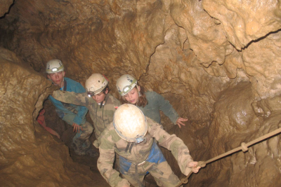 Spéléologie × Pyrénées