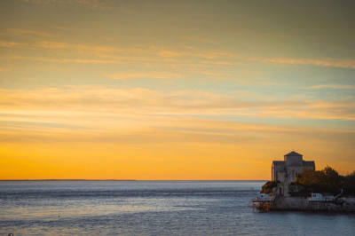 Séjour Voile Inoubliable à La Rochelle : Aventure et Évasion