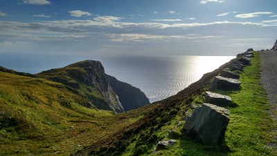 Paysage de la côte sauvage irlandaise@ pixabay