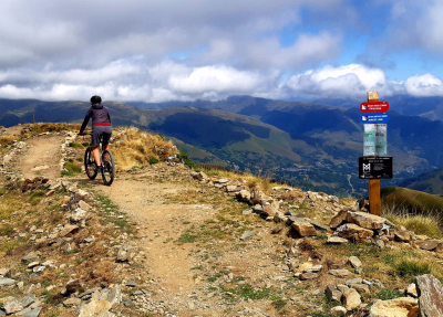 VTT et VTT électrique × Pyrénées