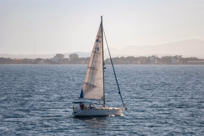 Partez pour une aventure inoubliable à la voile en Méditerranée